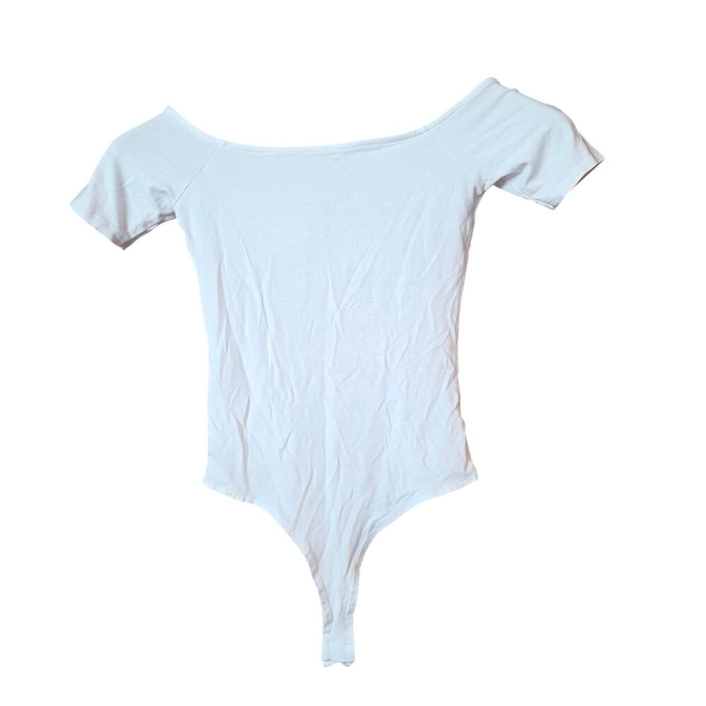 NWOT ASOS white thong, short sleeve‎ basic tee body suite sz 4 EU 36